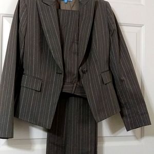 CLASSY PIN-STRIP PANT SET